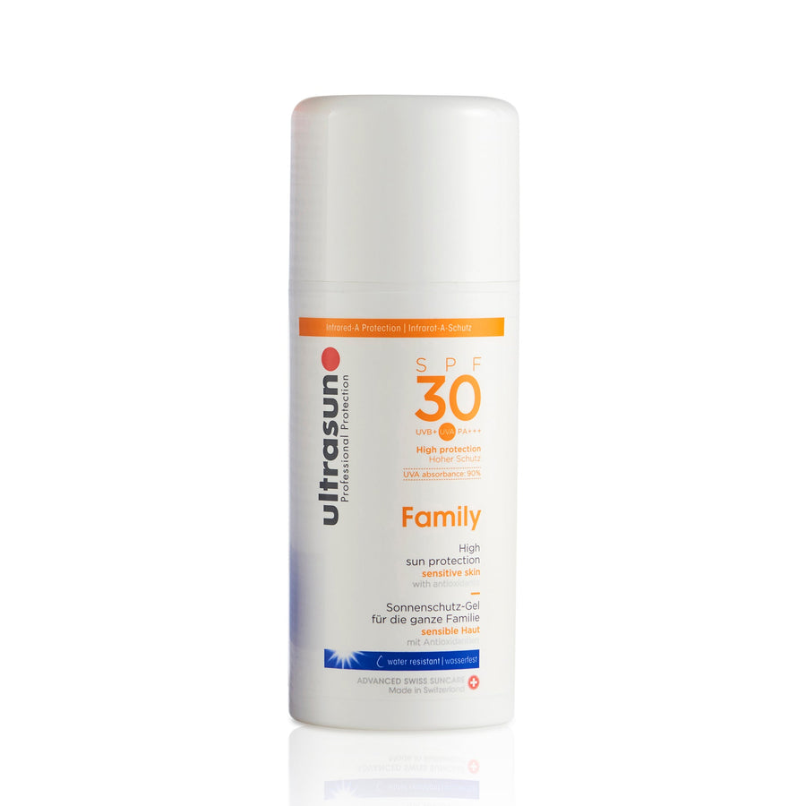 Ultrasun Family SPF30 Sunscreen Gel 100ml — front of pump bottle